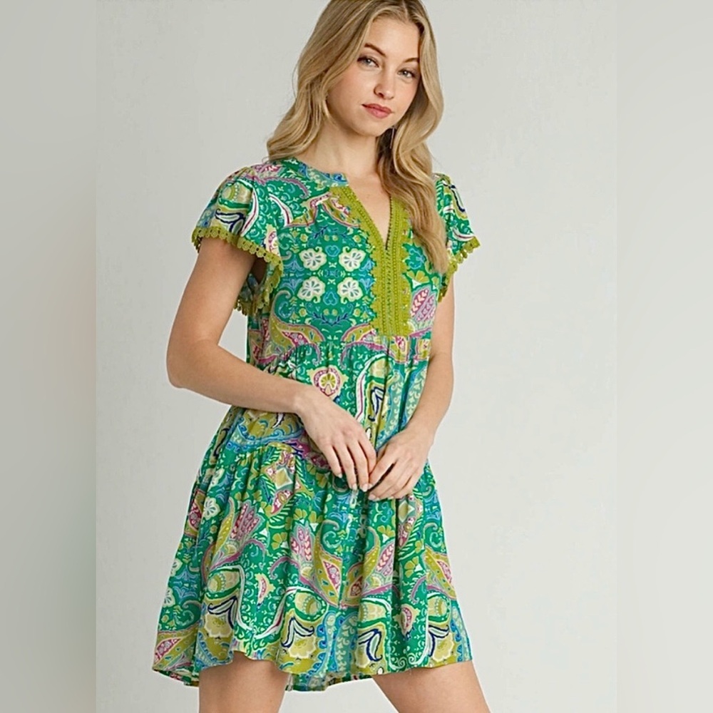 Umgee Vibrant Paisley Dress w/ Pockets & Embroidered Lace Sleeves & V-Neckline L - Picture 3 of 14